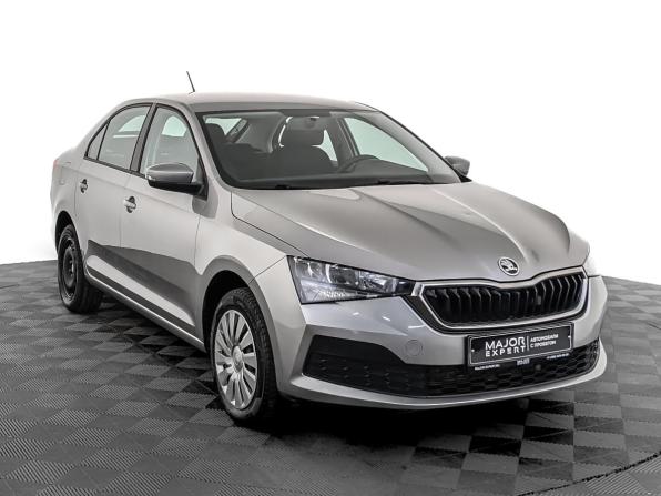 Skoda Rapid II с пробегом 2021 года, цена 1 565 000 рублей, 72302 км, лифтбек, Автокод Объявления