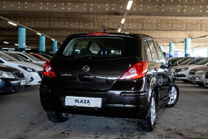 Nissan Tiida I Рестайлинг с пробегом 2010 года, цена 519 000 рублей, 182195 км, хэтчбек, Автокод Объявления
