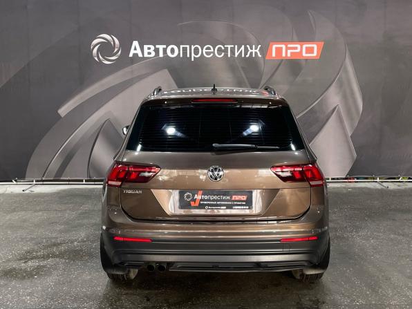 Volkswagen Tiguan II с пробегом 2018 года, цена 2 020 000 рублей, 122375 км, внедорожник, Автокод Объявления