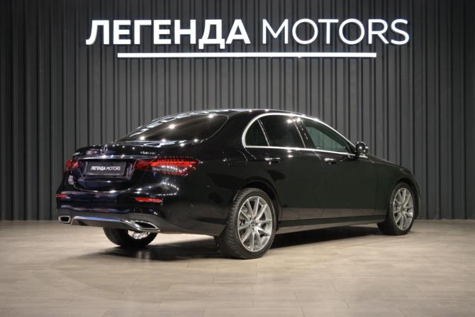Mercedes-Benz E-Класс V (W213 S213 C238) Рестайлинг с пробегом 2022 года, цена 5 900 000 рублей, 32344 км, седан, Автокод Объявления