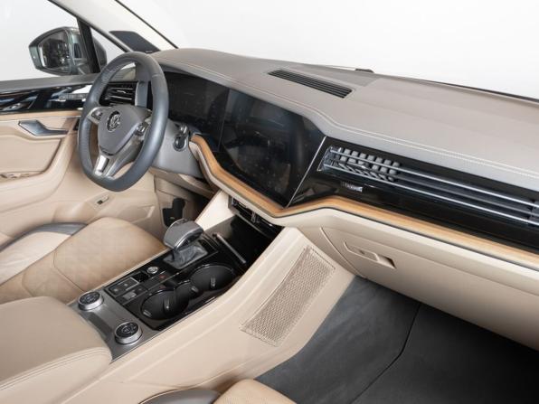 Volkswagen Touareg III с пробегом 2019 года, цена 4 794 000 рублей, 151657 км, внедорожник, Автокод Объявления