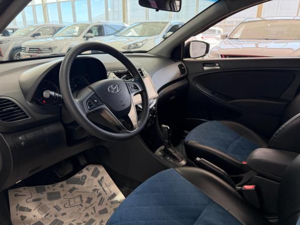 Hyundai Solaris I Рестайлинг с пробегом 2015 года, цена 1 150 000 рублей, 122073 км, хэтчбек, Автокод Объявления