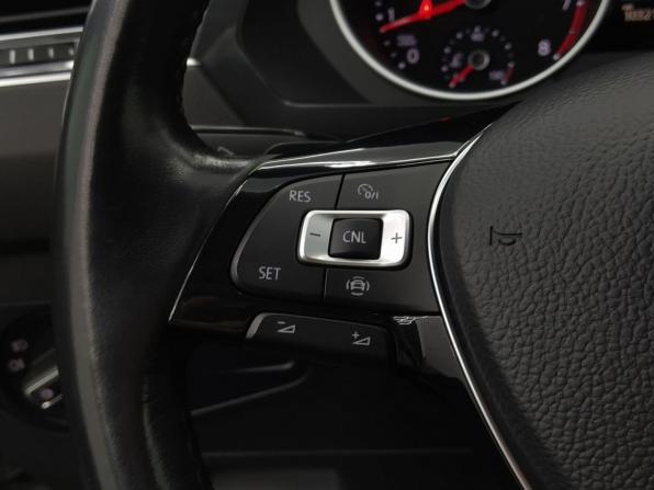 Volkswagen Tiguan II с пробегом 2020 года, цена 2 194 000 рублей, 102873 км, внедорожник, Автокод Объявления