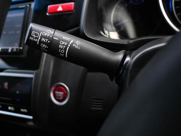 Honda Fit III с пробегом 2016 года, цена 1 272 000 рублей, 94299 км, хэтчбек, Автокод Объявления