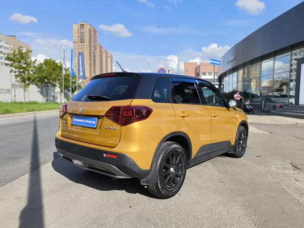 Suzuki Vitara II Рестайлинг с пробегом 2019 года, цена 1 990 000 рублей, 98200 км, внедорожник, Автокод Объявления