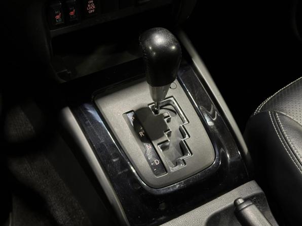 Mitsubishi L200 V с пробегом 2017 года, цена 2 165 000 рублей, 161783 км, пикап, Автокод Объявления