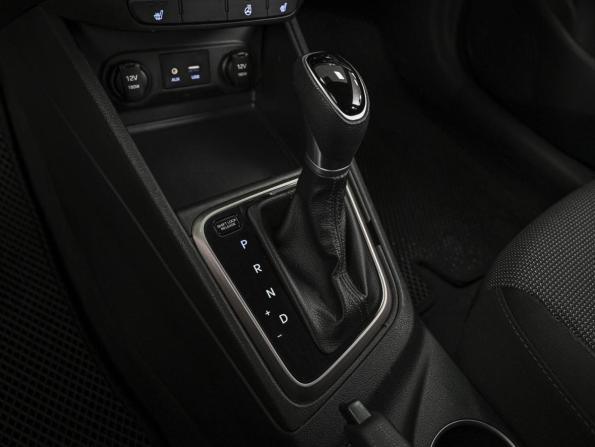 Hyundai Solaris II с пробегом 2018 года, цена 1 299 000 рублей, 154649 км, седан, Автокод Объявления