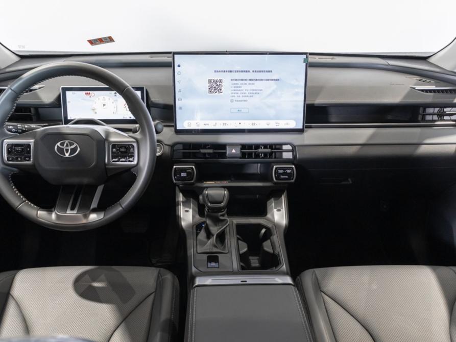 Toyota RAV4 VI (XA60) Казань  - изображение 6