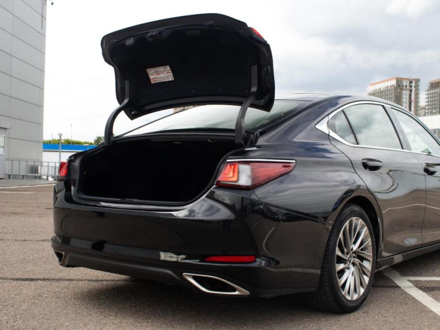 Lexus ES VII Москва  - изображение 19