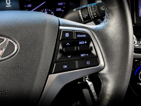 Hyundai Solaris II Рестайлинг с пробегом 2021 года, цена 1 715 000 рублей, 30505 км, седан, Автокод Объявления