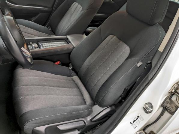 Mazda 6 III (GJ) Рестайлинг 2 с пробегом 2019 года, цена 2 190 000 рублей, 122403 км, седан, Автокод Объявления
