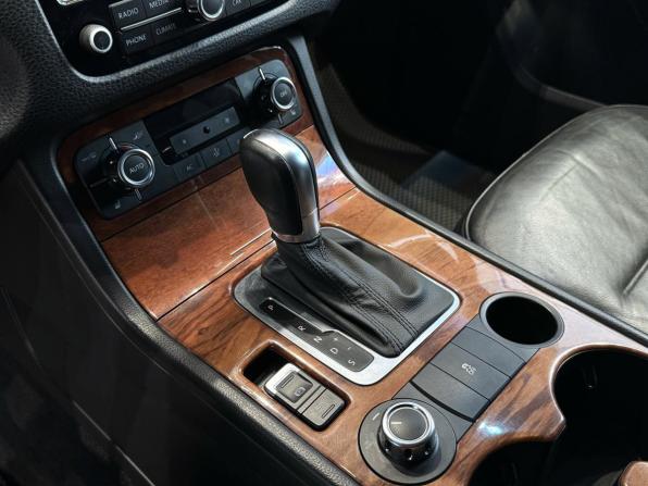 Volkswagen Touareg II с пробегом 2010 года, цена 1 770 000 рублей, 241319 км, внедорожник, Автокод Объявления