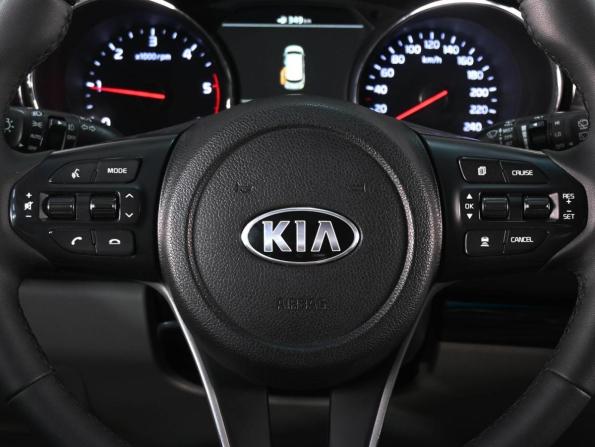 Kia Carnival III с пробегом 2018 года, цена 3 159 000 рублей, 180360 км, минивэн, Автокод Объявления