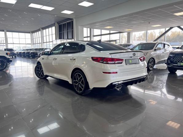 Kia Optima IV Рестайлинг с пробегом 2019 года, цена 1 990 000 рублей, 138054 км, седан, Автокод Объявления