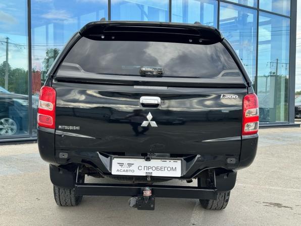 Mitsubishi L200 V с пробегом 2015 года, цена 1 859 900 рублей, 212000 км, offers.body_type.unknown, Автокод Объявления