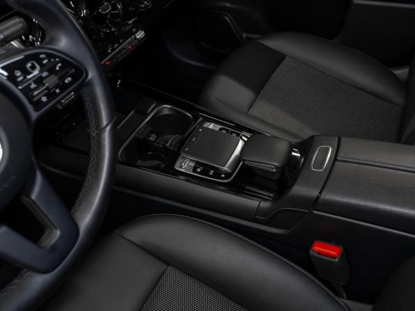 Mercedes-Benz GLB I (X247) с пробегом 2020 года, цена 3 180 000 рублей, 72668 км, внедорожник, Автокод Объявления