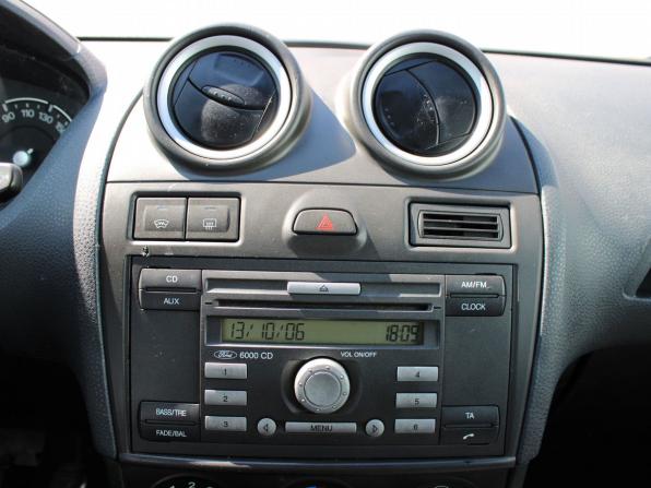Ford Fiesta Mk5 с пробегом 2006 года, цена 189 000 рублей, 163471 км, хэтчбек, Автокод Объявления