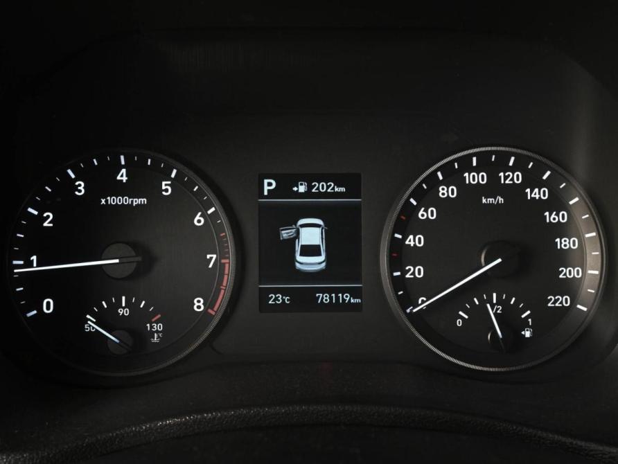 Hyundai Solaris II Ростов-на-Дону  - изображение 17