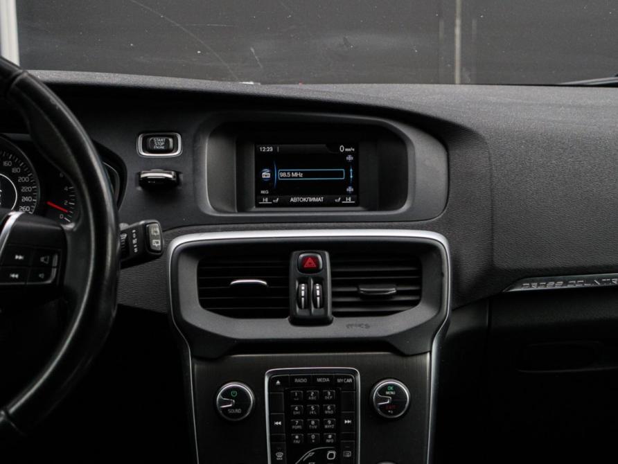 Volvo V40 II Москва  - изображение 11