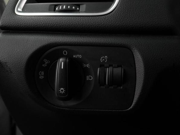 Audi Q3 I (8U) Рестайлинг с пробегом 2015 года, цена 1 899 000 рублей, 119265 км, внедорожник, Автокод Объявления