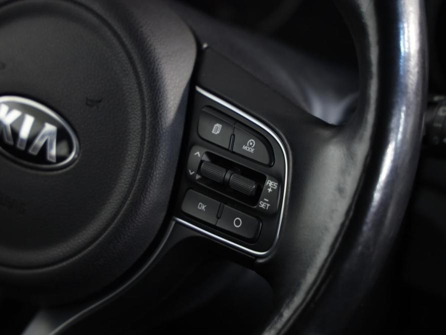 Kia Sportage IV Санкт-Петербург  - изображение 12