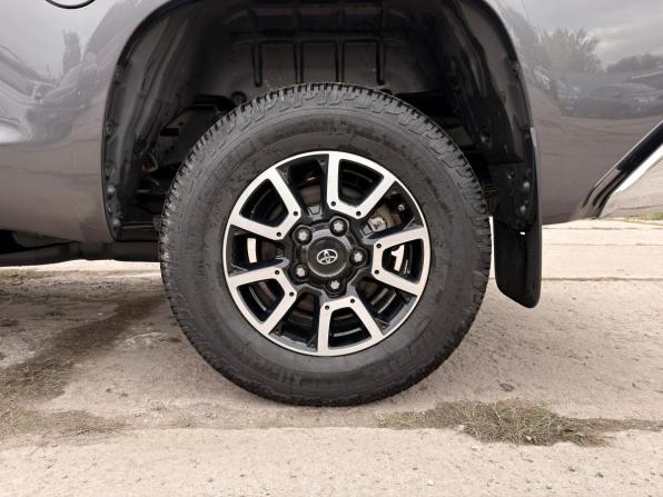 Toyota Tundra II Рестайлинг с пробегом 2020 года, цена 5 769 000 рублей, 68050 км, пикап, Автокод Объявления