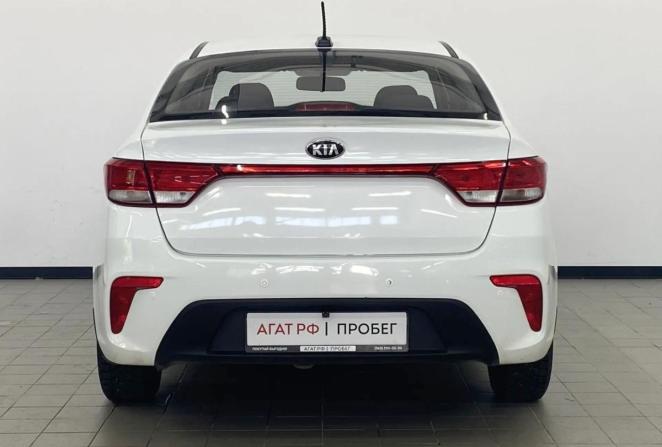 Kia Rio IV с пробегом 2018 года, цена 1 098 000 рублей, 129693 км, седан, Автокод Объявления
