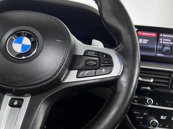 BMW 5 серии VII (G30/G31/G38) с пробегом 2018 года, цена 2 700 000 рублей, 174000 км, седан, Автокод Объявления
