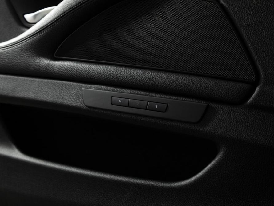 BMW 5 серии VI (F10/F11/F07) Рестайлинг Санкт-Петербург  - изображение 26