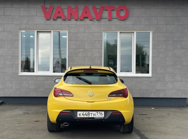 Opel Astra J Рестайлинг с пробегом 2013 года, цена 899 000 рублей, 139000 км, хэтчбек, Автокод Объявления