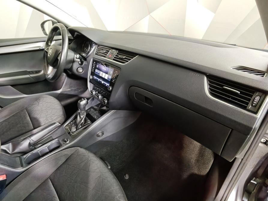 Skoda Octavia III (A7) Рестайлинг Москва  - изображение 13