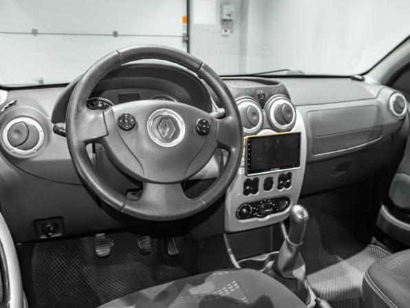 Renault Sandero I с пробегом 2014 года, цена 539 057 рублей, 232766 км, хэтчбек, Автокод Объявления