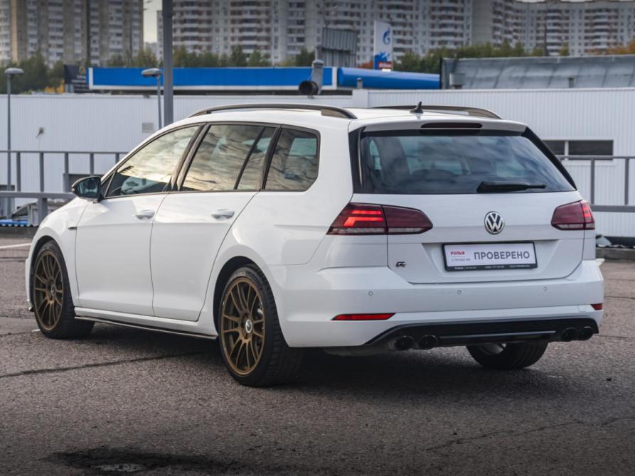 Volkswagen Golf R VII Рестайлинг Москва  - изображение 7