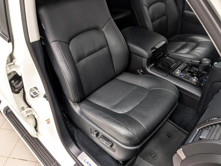 Toyota Land Cruiser 200 Series Рестайлинг 2 Москва  - изображение 22