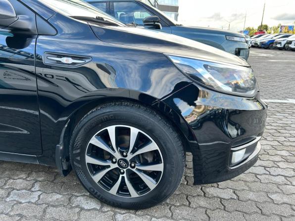 Kia Rio III Рестайлинг с пробегом 2016 года, цена 941 000 рублей, 185763 км, седан, Автокод Объявления