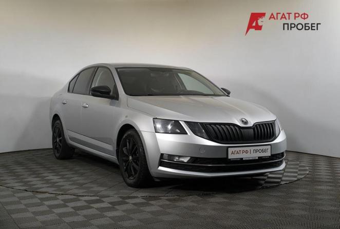 Skoda Octavia III (A7) с пробегом 2017 года, цена 1 475 000 рублей, 218093 км, лифтбек, Автокод Объявления
