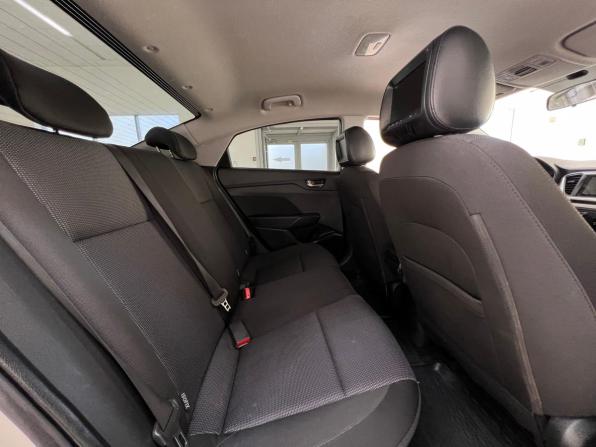 Hyundai Solaris II с пробегом 2019 года, цена 1 440 000 рублей, 106148 км, седан, Автокод Объявления