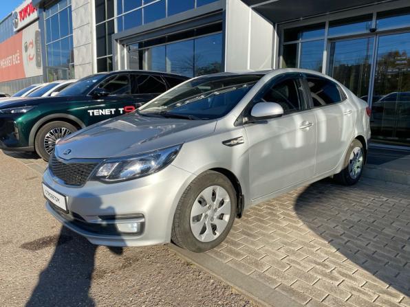 Kia Rio III Рестайлинг с пробегом 2016 года, цена 1 050 000 рублей, 150726 км, седан, Автокод Объявления