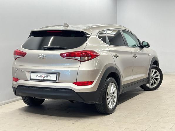 Hyundai Tucson III с пробегом 2018 года, цена 1 655 000 рублей, 162397 км, внедорожник, Автокод Объявления