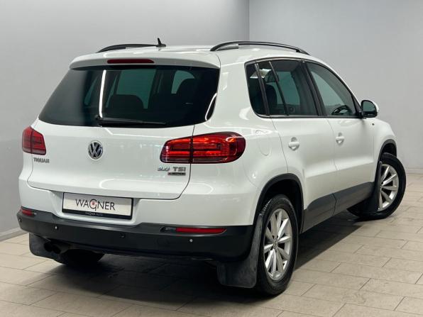 Volkswagen Tiguan I Рестайлинг с пробегом 2016 года, цена 1 686 000 рублей, 125635 км, внедорожник, Автокод Объявления