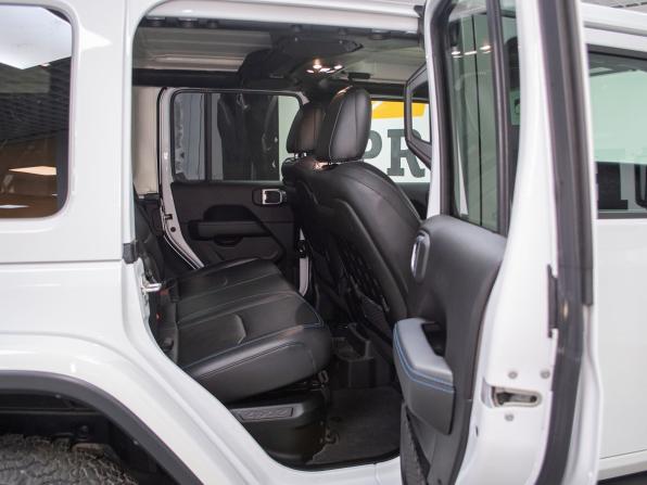 Jeep Wrangler IV (JL) с пробегом 2022 года, цена 6 999 000 рублей, 15600 км, внедорожник, Автокод Объявления