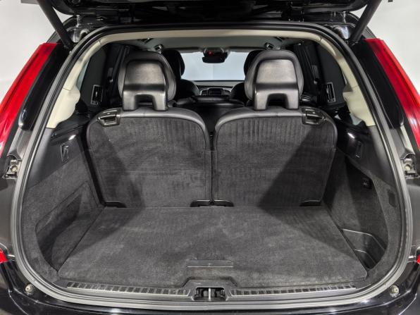 Volvo XC90 II Рестайлинг 1 с пробегом 2021 года, цена 4 870 000 рублей, 89201 км, внедорожник, Автокод Объявления
