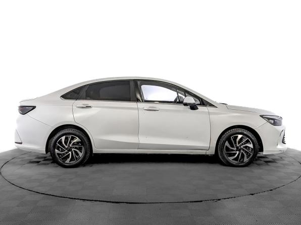 BAIC U5 Plus с пробегом 2023 года, цена 675 000 рублей, 122902 км, седан, Автокод Объявления