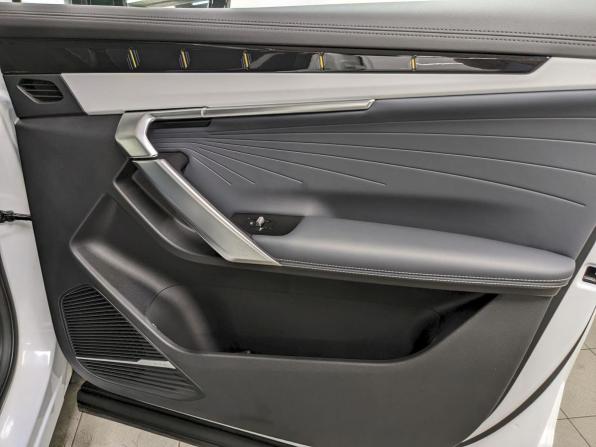 Geely Atlas II с пробегом 2024 года, цена 2 890 000 рублей, 31798 км, внедорожник, Автокод Объявления
