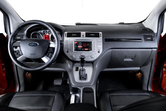 Ford Kuga I с пробегом 2011 года, цена 940 000 рублей, 184386 км, внедорожник, Автокод Объявления