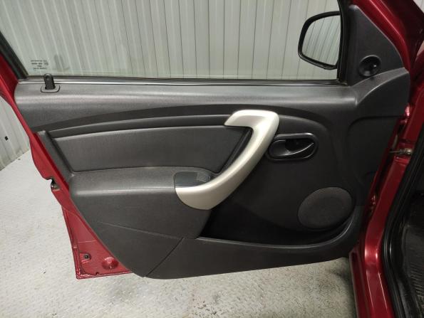 Renault Sandero I с пробегом 2011 года, цена 575 000 рублей, 264855 км, хэтчбек, Автокод Объявления