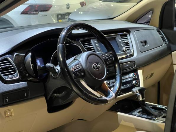 Kia Carnival III с пробегом 2018 года, цена 2 680 000 рублей, 187000 км, минивэн, Автокод Объявления