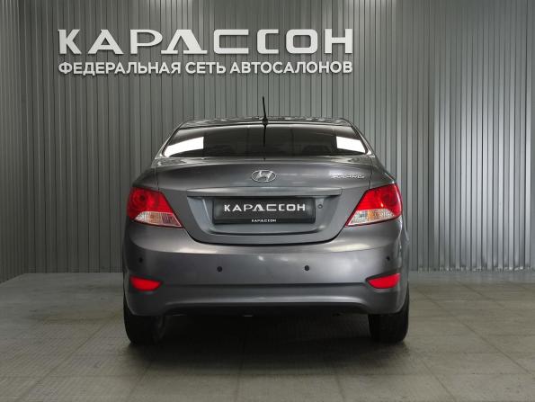 Hyundai Solaris I с пробегом 2012 года, цена 650 000 рублей, 155000 км, седан, Автокод Объявления