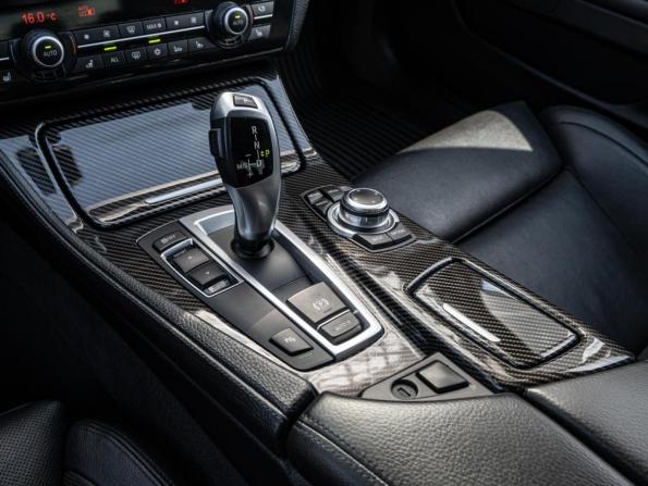 BMW 5 серии VI (F10/F11/F07) Рестайлинг с пробегом 2013 года, цена 2 100 000 рублей, 218954 км, седан, Автокод Объявления