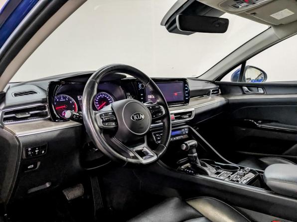 Kia K5 III с пробегом 2021 года, цена 2 280 000 рублей, 98494 км, седан, Автокод Объявления